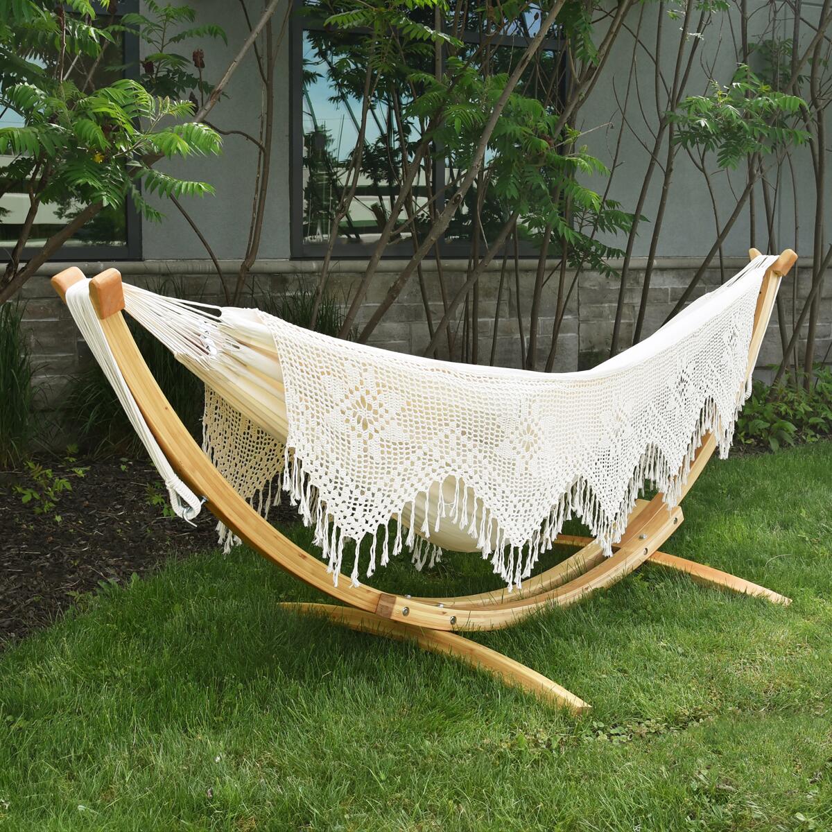 Vivere Solid Pine Arc Hngematten-Gestell, 305cm, natur bei Camping Wagner  Campingzubehr