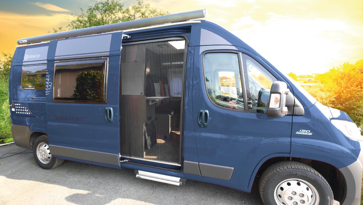 REMIcare Van Plissee-Insektenschutztür, für den Fiat Ducato CUV / Camper Van ab Bj. 07/2006, 1710x1250mm, Linkslenker (ohne Tischschiene)