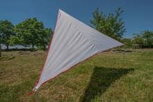 Bent Zip Canvas verbindbares Sonnensegel, 250x250cm, grau/rot