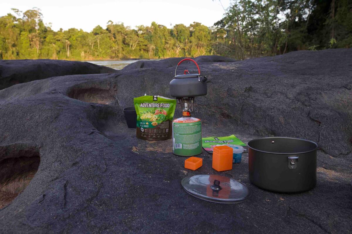 Adventure Food Cashew Nasi Reisgericht, 140g bei Camping Wagner ...