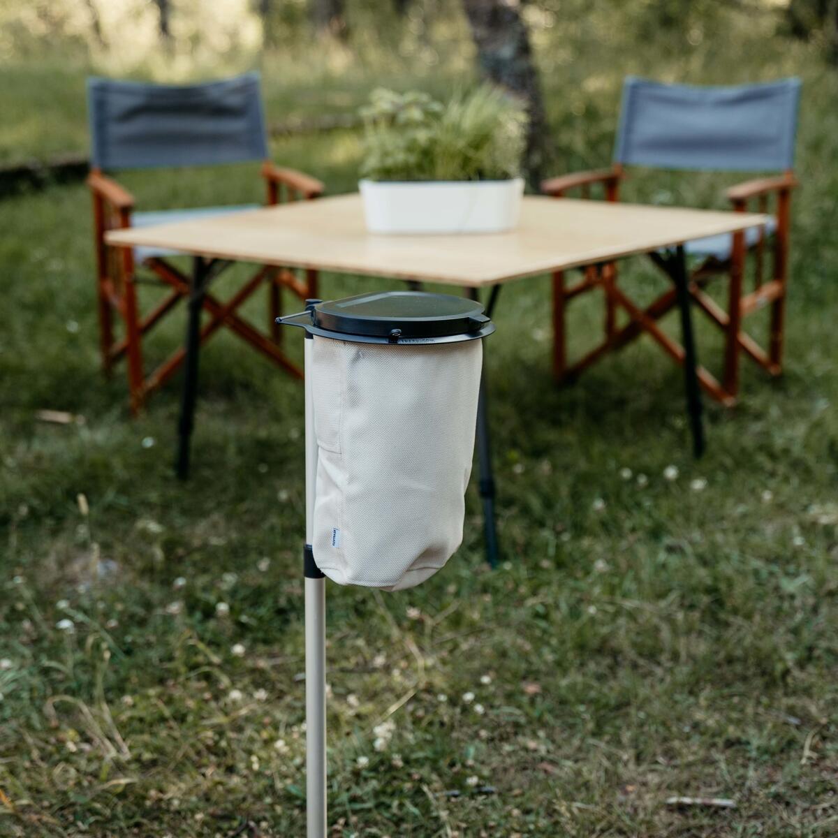 Produktbild von Camping-Mülleimer 37l – Zusammenklappbar, 600D Oxford, Pop-up, 34x40cm, Mit Tragegriffen, Für Zelt, Garten & Picknick