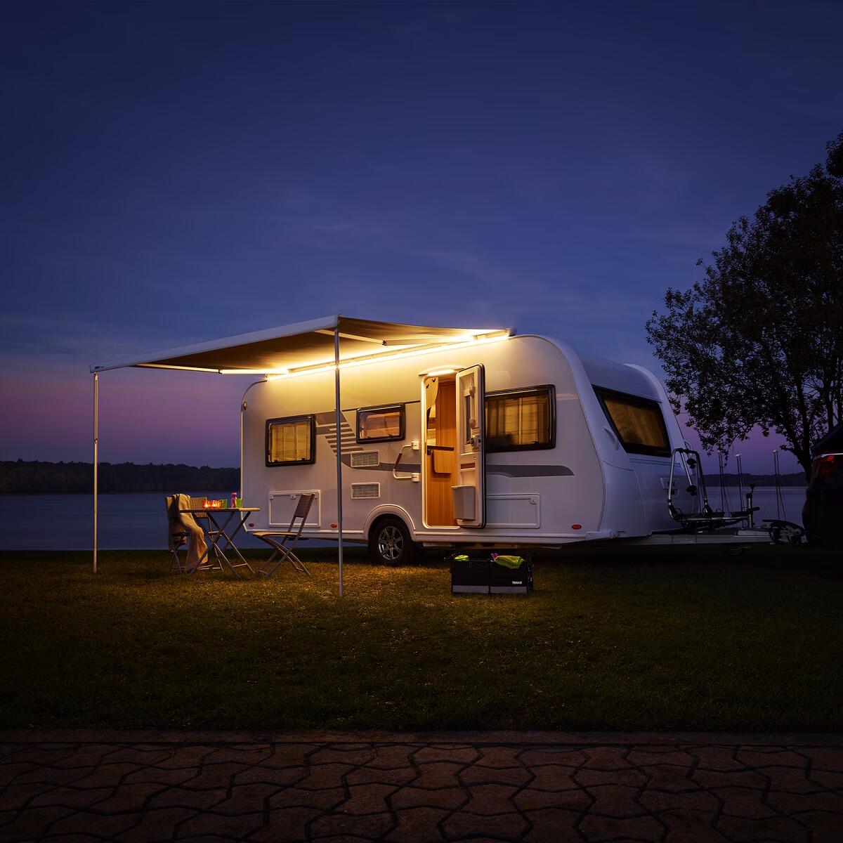 Thule LED Strip Markisenleuchte bei Camping Wagner Campingzubehr