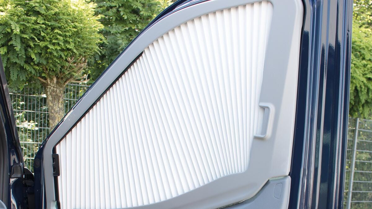 Remis REMIfront IV Scheiben-Verdunkelung für Ford Transit Custom ab Bj. 2018, Seite links