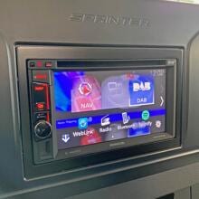 Caratec Install CIS202 Einbausatz für Mercedes-Sprinter